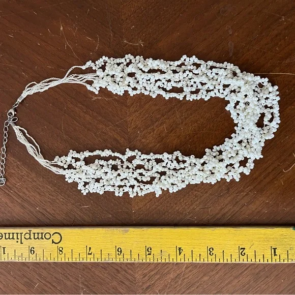 Beaded necklace, multi string white/pearl - Picture 3 of 3